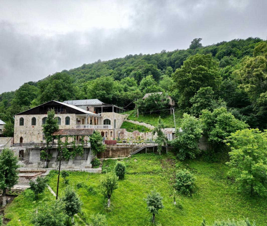 Deghceni Clubhouse Hotel Dilijan Exterior photo