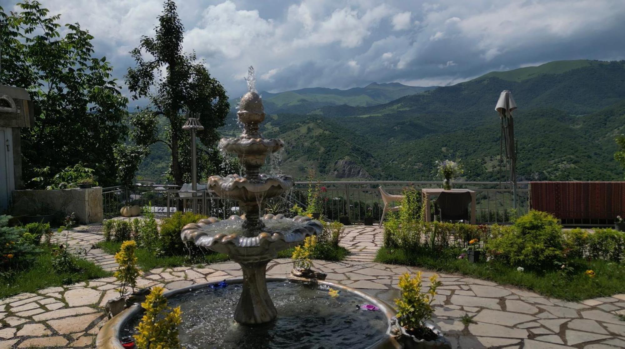 Deghceni Clubhouse Hotel Dilijan Exterior photo
